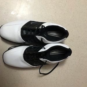 Nike golf shoes for men